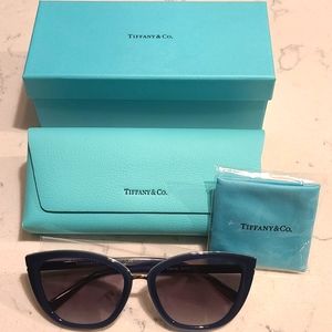 Tiffany Sunglasses TF4152